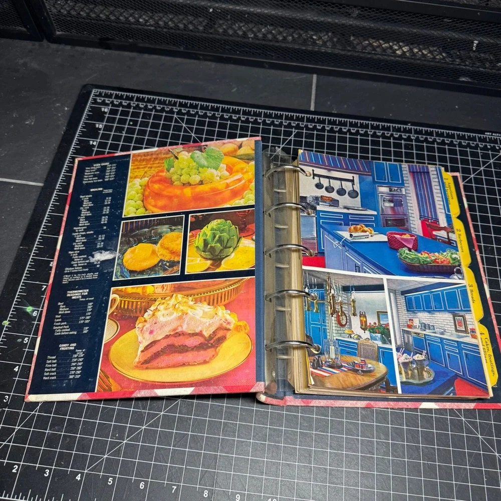 Better Homes and Gardens New Cook Book Vintage Red Gingham Plaid 5-Ring Binder